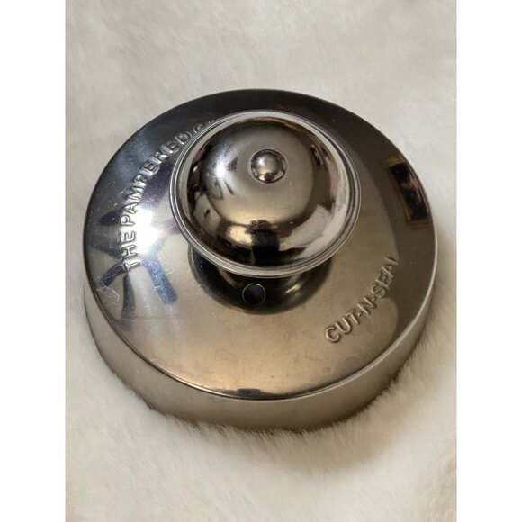 The Pampered Chef® Stainless Cut n Seal Biscuit Pastry Cutter Crimper - Picture 1 of 3